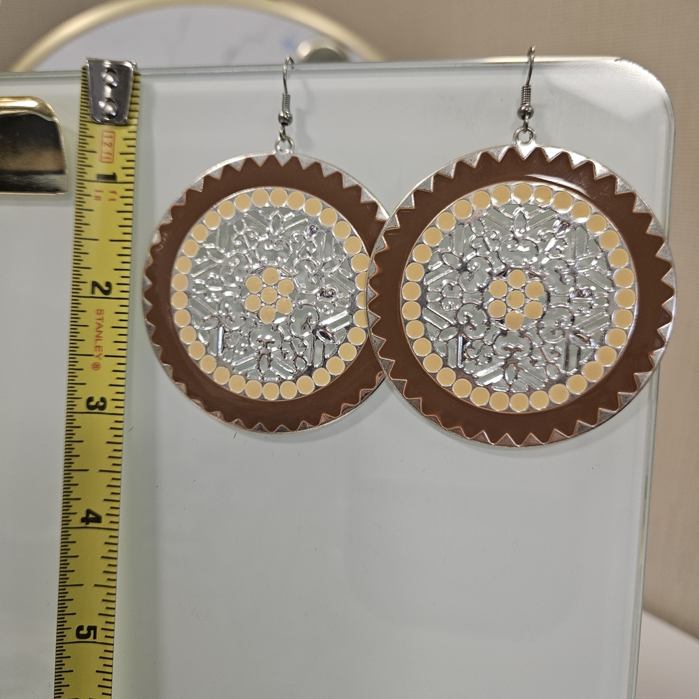 🛍Cato Brown and Silver Earrings